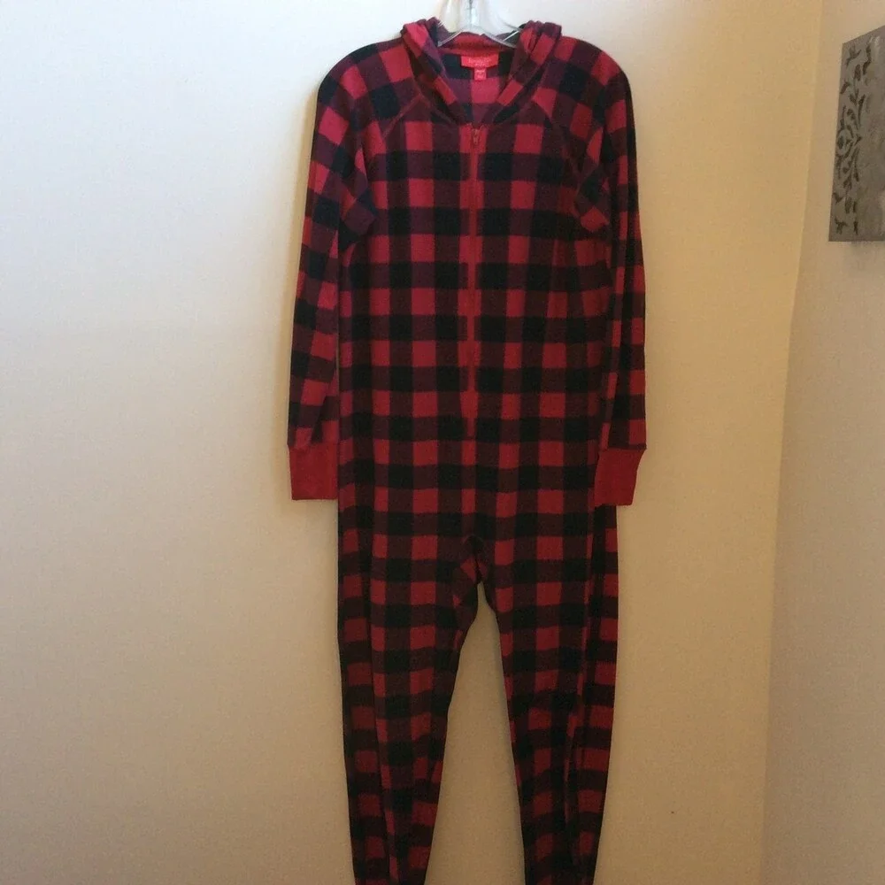FAMILY PJS MACYS WOMENS SMALL HOODED ONE PIECE PAJAMA RED BLACK PLAID FLANNEL